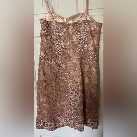 Decode dress - Picture 2 of 3